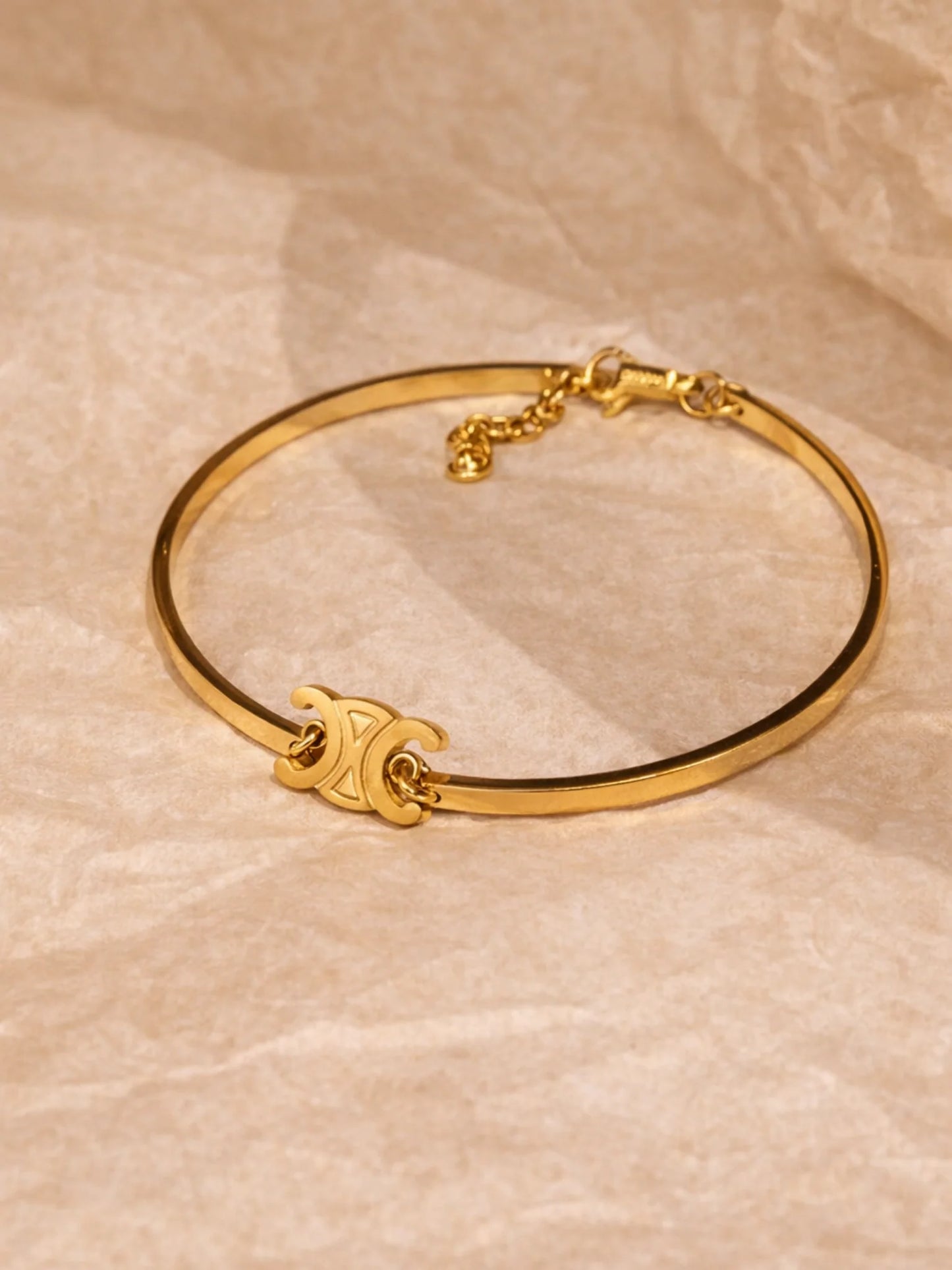CC - ARMBAND